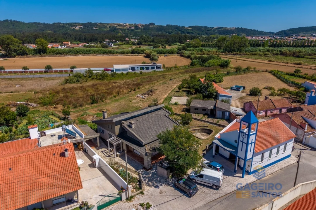 Moradia T3 para Venda em São Martinho do Porto Foto 31
