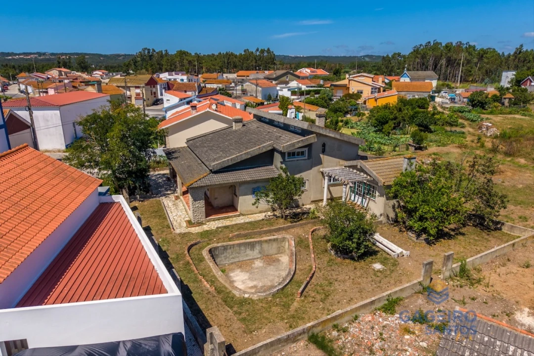 Moradia T3 para Venda em São Martinho do Porto Foto 33