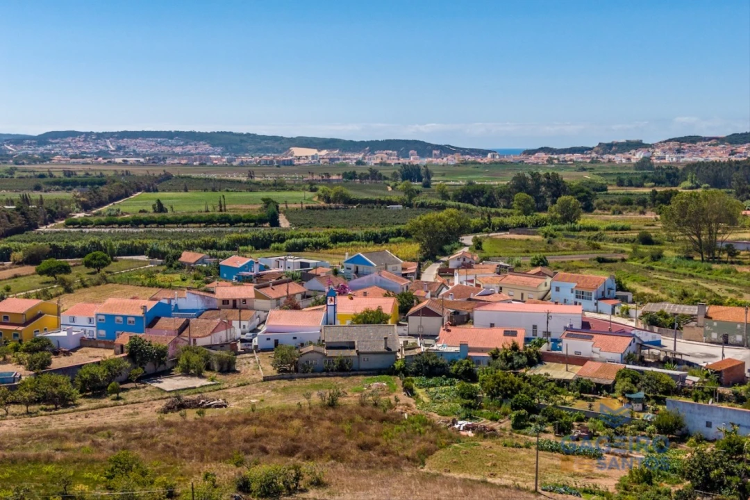 Moradia T3 para Venda em São Martinho do Porto Foto 35