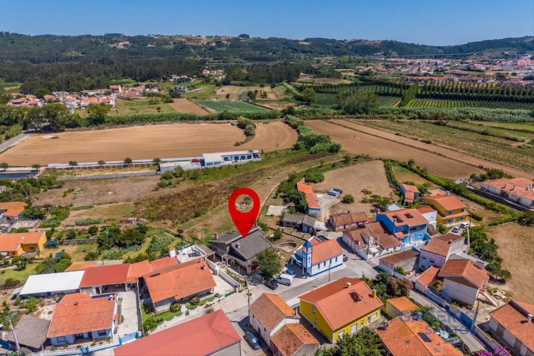 Moradia T3 para Venda em São Martinho do Porto Foto 38