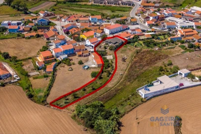 Moradia T3 para Venda em São Martinho do Porto
