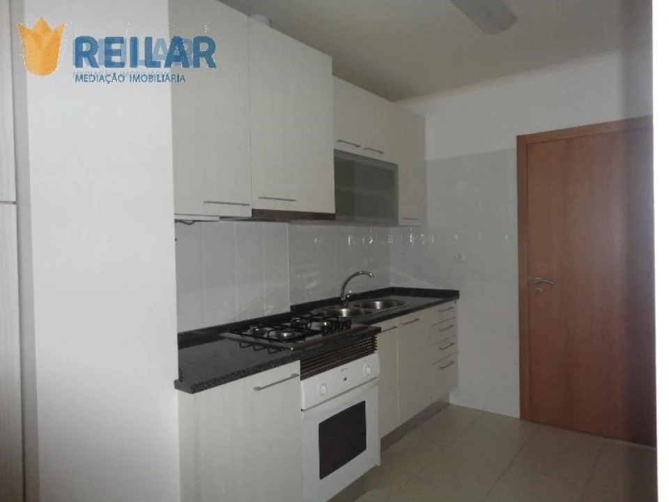 Apartamento T1 para Arrendamento em Moscavide e Portela Foto 1