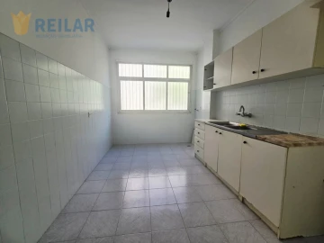 Apartamento T1 para Arrendamento em Santa Iria de Azoia, São João da Talha e Bobadela