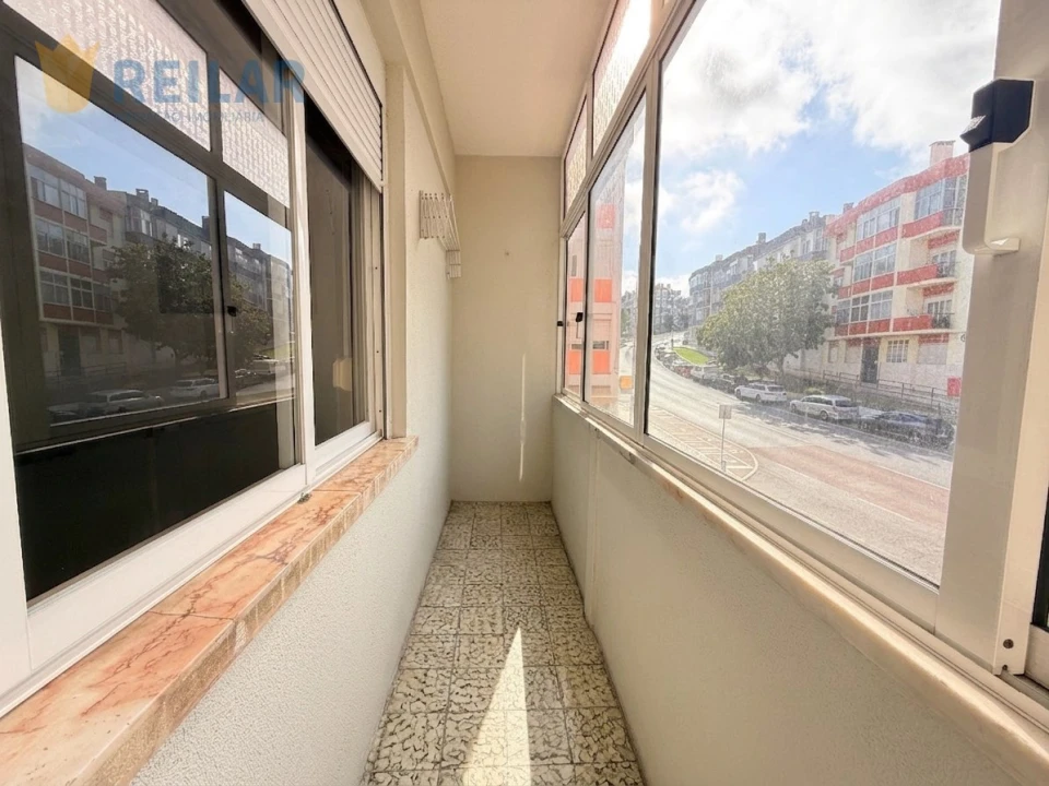 Apartamento T3 para Venda em Agualva e Mira-Sintra Foto 30
