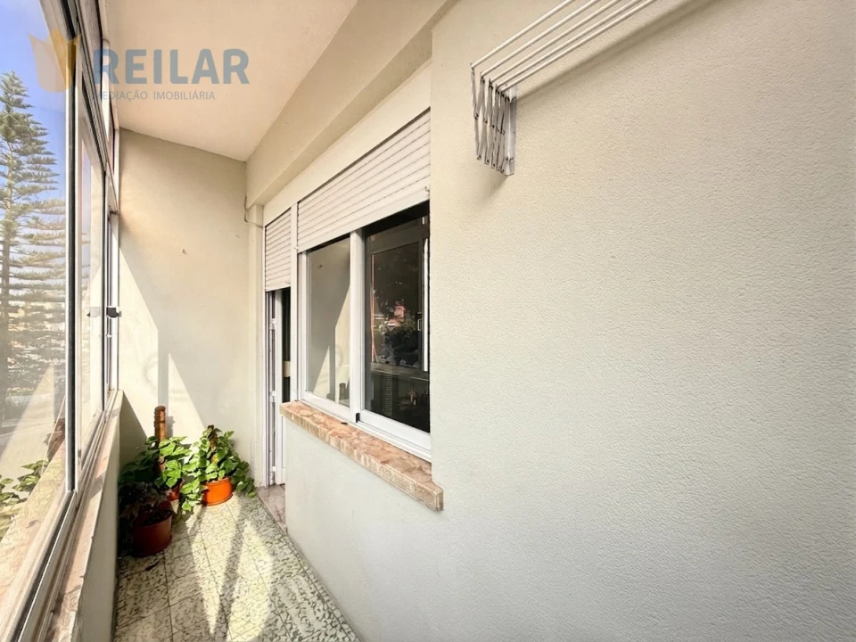 Apartamento T3 para Venda em Agualva e Mira-Sintra Foto 31