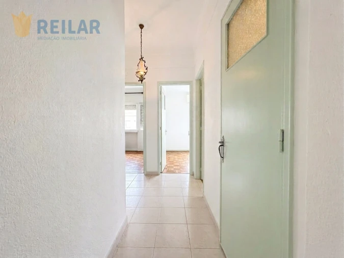 Apartamento T3 para Venda em Agualva e Mira-Sintra Foto 27