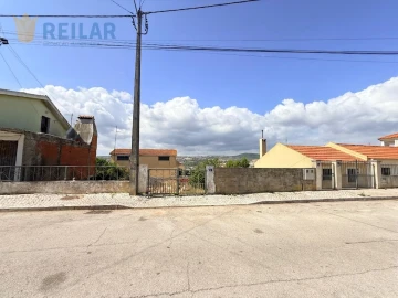Terreno para Venda em Vialonga