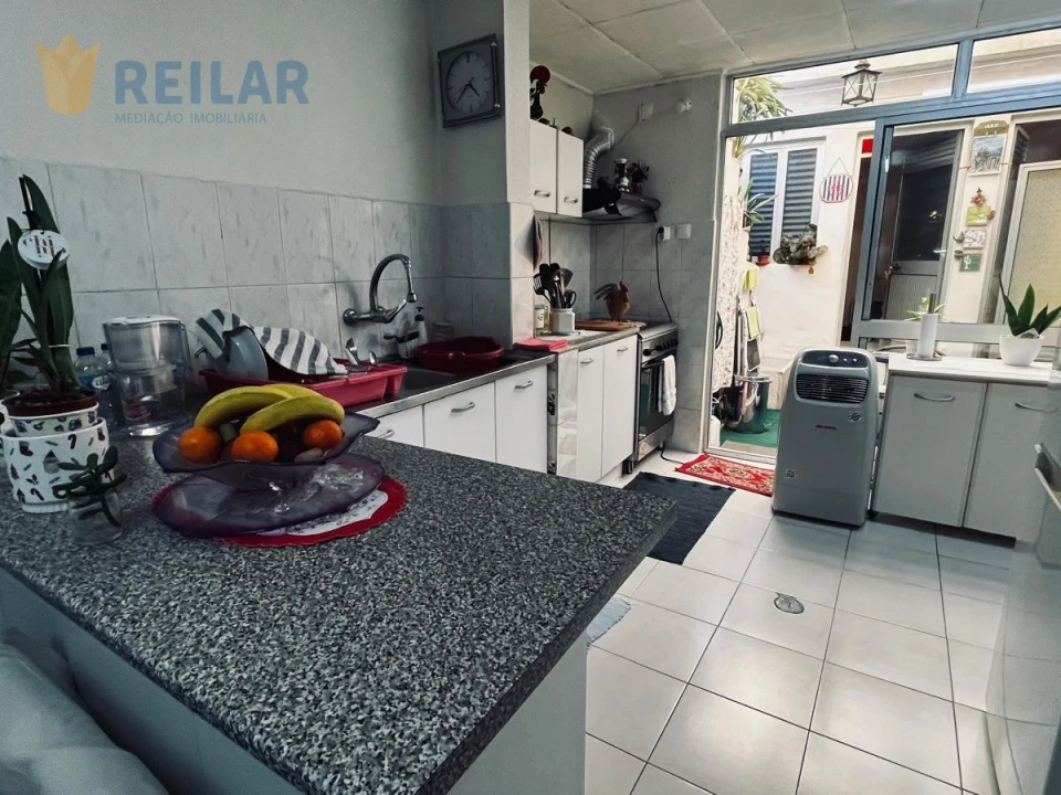 Apartamento T1 para Venda em São Vicente Foto 2