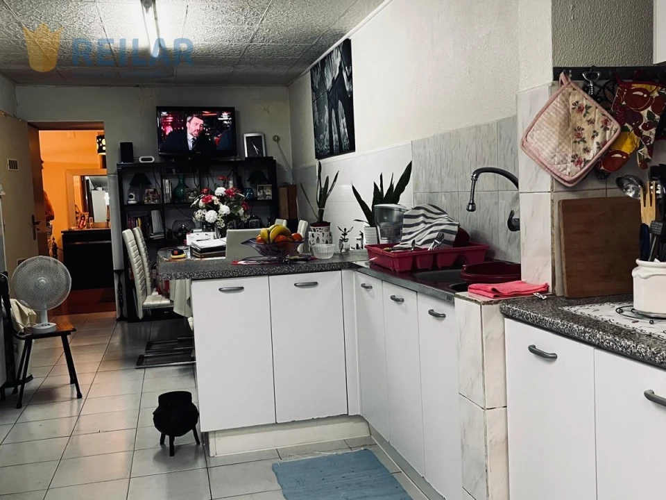 Apartamento T1 para Venda em São Vicente Foto 9
