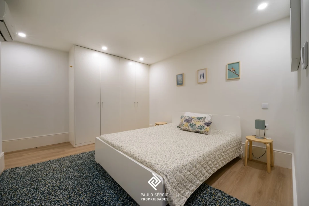 Apartamento T1 para Venda em Cedofeita, Santo Ildefonso, Sé, Miragaia, São Nicolau e Vitória Foto 8