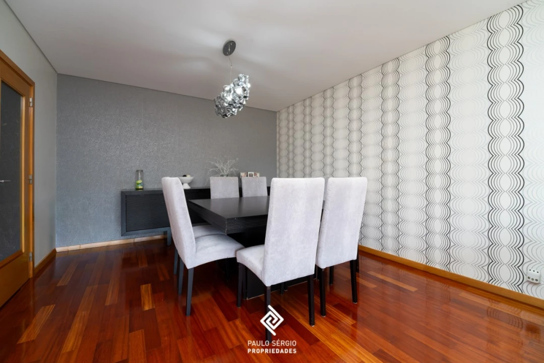 Apartamento T3 para Venda em Espinho Foto 6