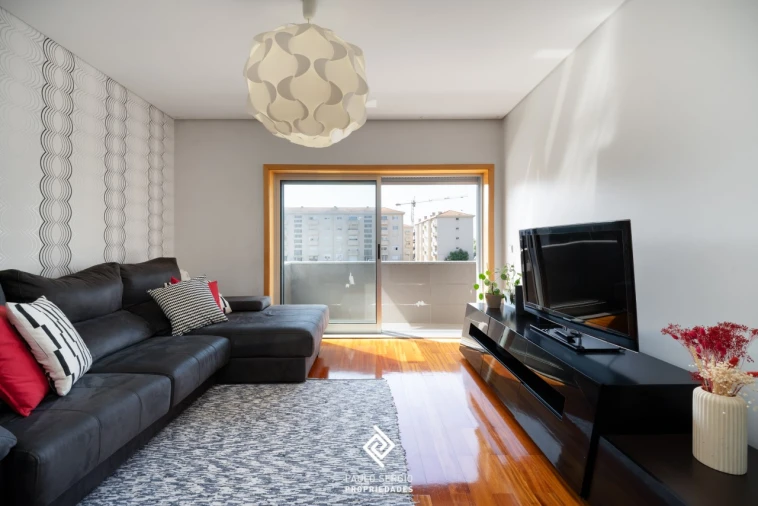 Apartamento T3 para Venda em Espinho Foto 7