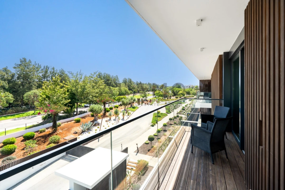Apartamento T2 para Venda em Quarteira Foto 23