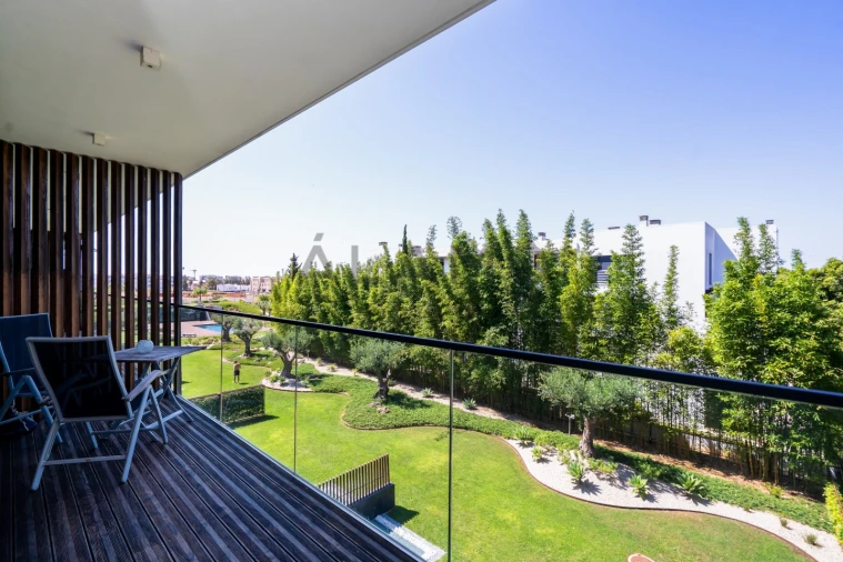 Apartamento T2 para Venda em Quarteira Foto 15
