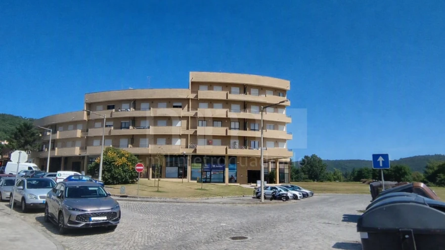 Garagem para Venda em Santa Maria Maior e Monserrate e Meadela