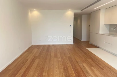 Apartamento T2 para Arrendamento em Canidelo