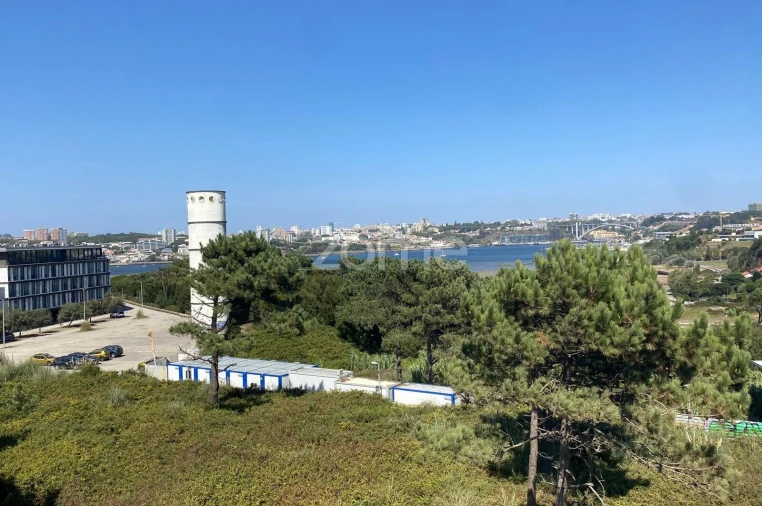 Apartamento T2 para Arrendamento em Canidelo Foto 26