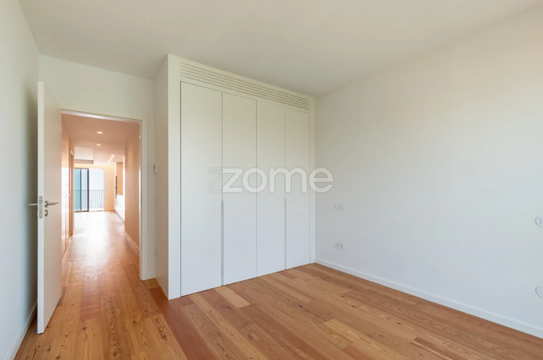 Apartamento T2 para Arrendamento em Canidelo Foto 19
