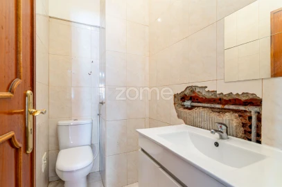 Apartamento T3 para Venda em Mina de Água