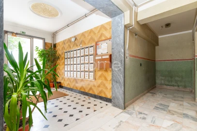 Apartamento T3 para Venda em Mina de Água