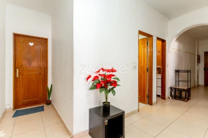 Apartamento T3 para Venda em Mina de Água
