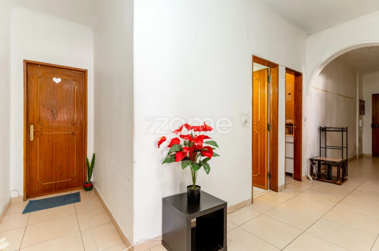 Apartamento T3 para Venda em Mina de Água Foto 2