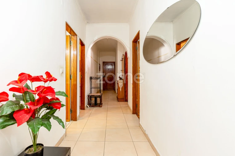 Apartamento T3 para Venda em Mina de Água Foto 8