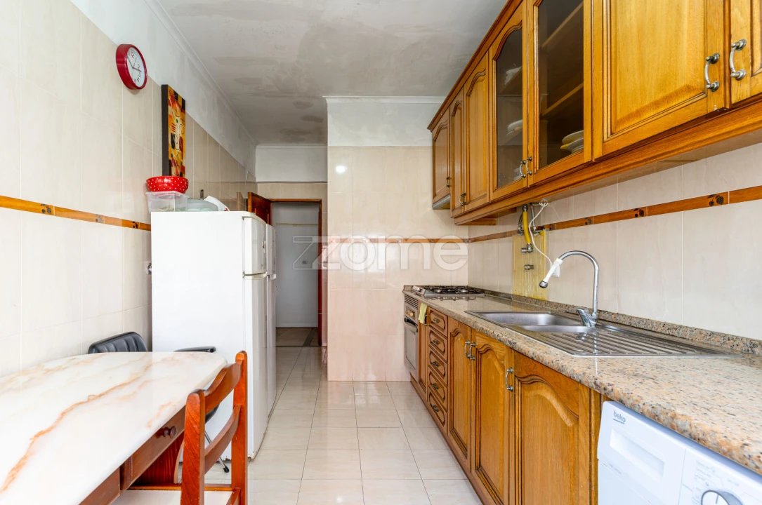 Apartamento T3 para Venda em Mina de Água Foto 6