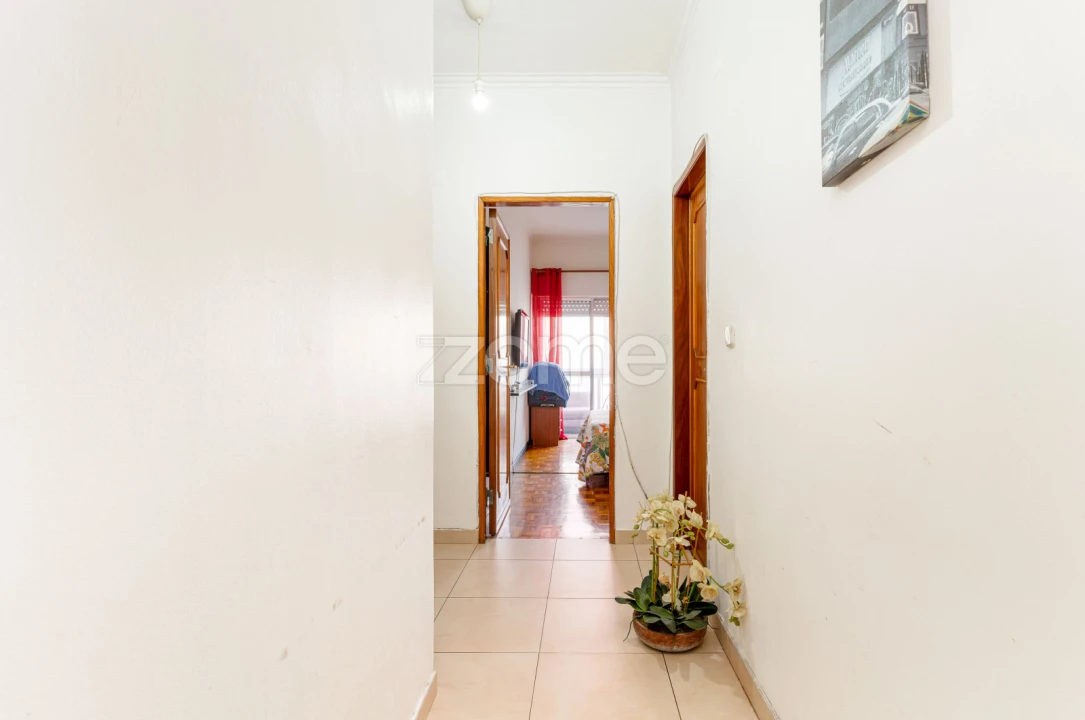 Apartamento T3 para Venda em Mina de Água Foto 9