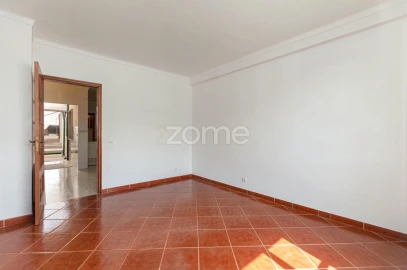 Moradia T2 para Venda em Taveiro, Ameal e Arzila
