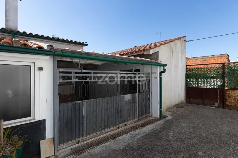 Moradia T2 para Venda em Taveiro, Ameal e Arzila Foto 7