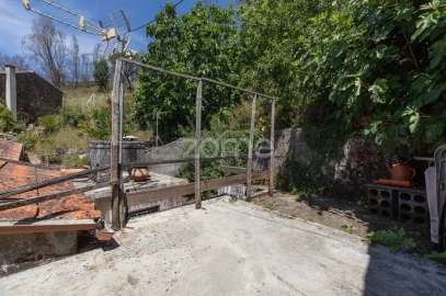 Moradia T2 para Venda em Lousã e Vilarinho