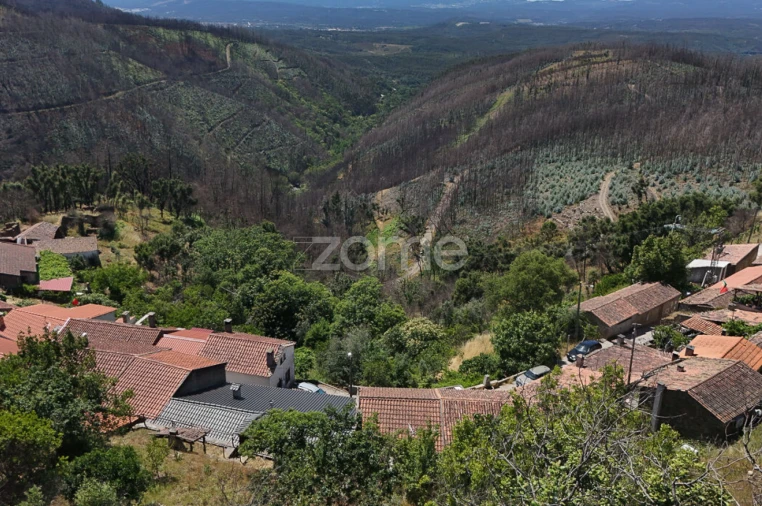 Moradia T2 para Venda em Lousã e Vilarinho Foto 26