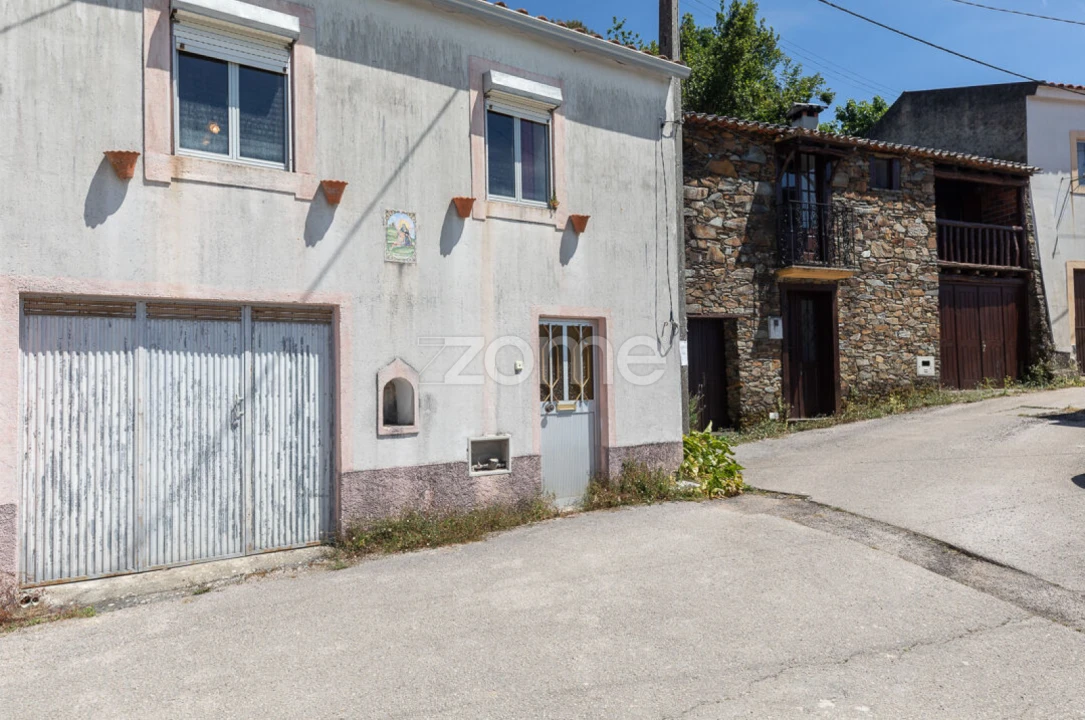 Moradia T2 para Venda em Lousã e Vilarinho Foto 18