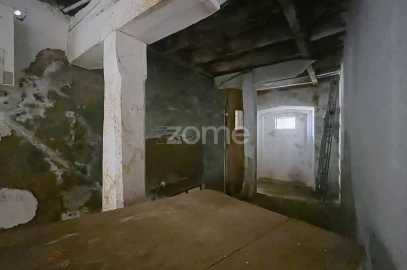 Moradia T4 para Venda em Abrunheira, Verride e Vila Nova da Barca