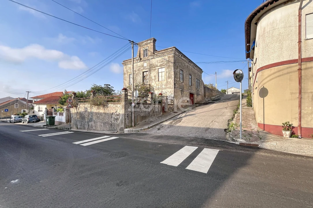 Moradia T4 para Venda em Abrunheira, Verride e Vila Nova da Barca Foto 3