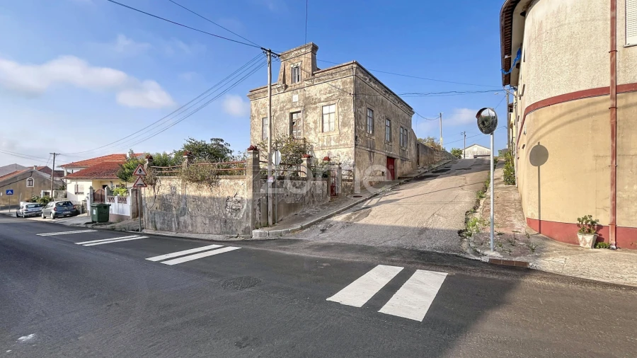 Moradia T4 para Venda em Abrunheira, Verride e Vila Nova da Barca