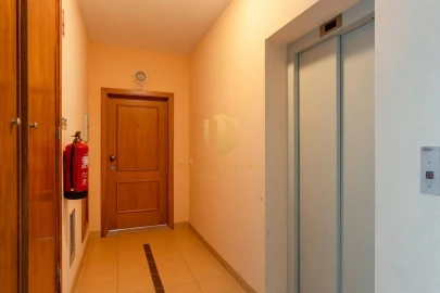Apartamento T3 para Venda em Loule (São Clemente)