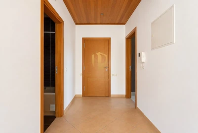 Apartamento T3 para Venda em Loule (São Clemente)