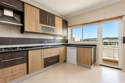 Apartamento T3 para Venda em Loule (São Clemente)