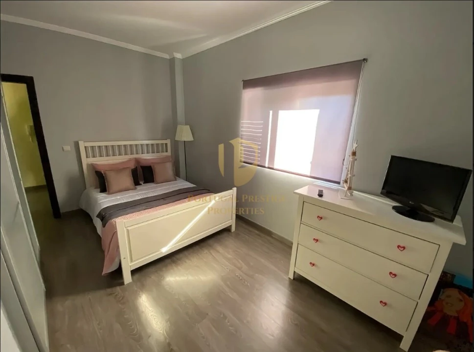 Moradia T4 para Venda em Azinhal Foto 12