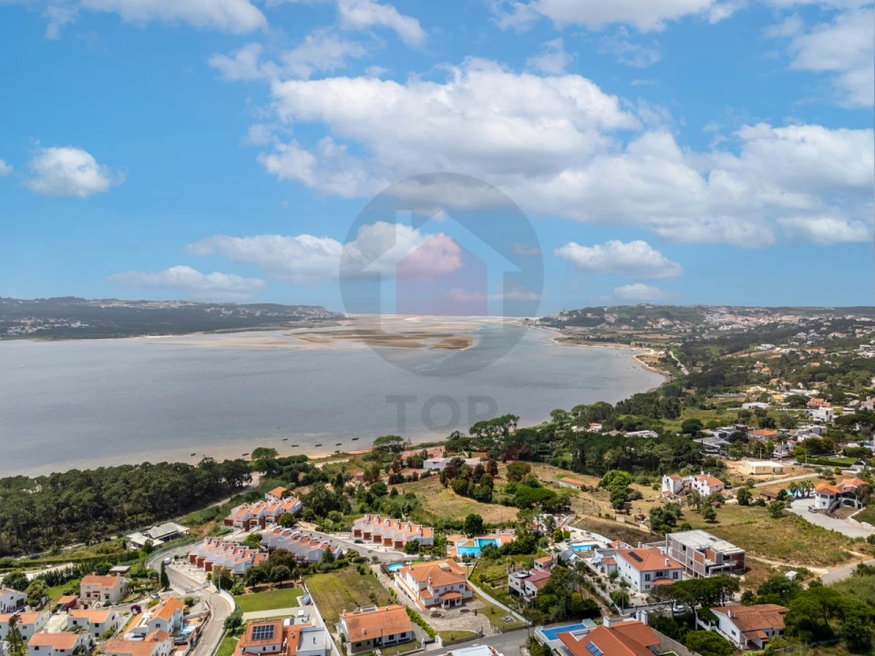 Moradia T5 para Venda em Nadadouro Foto 50