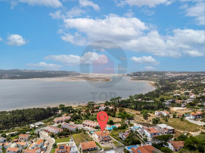 Moradia T5 para Venda em Nadadouro Foto 51