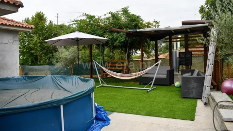 Moradia T4 para Venda em Marco