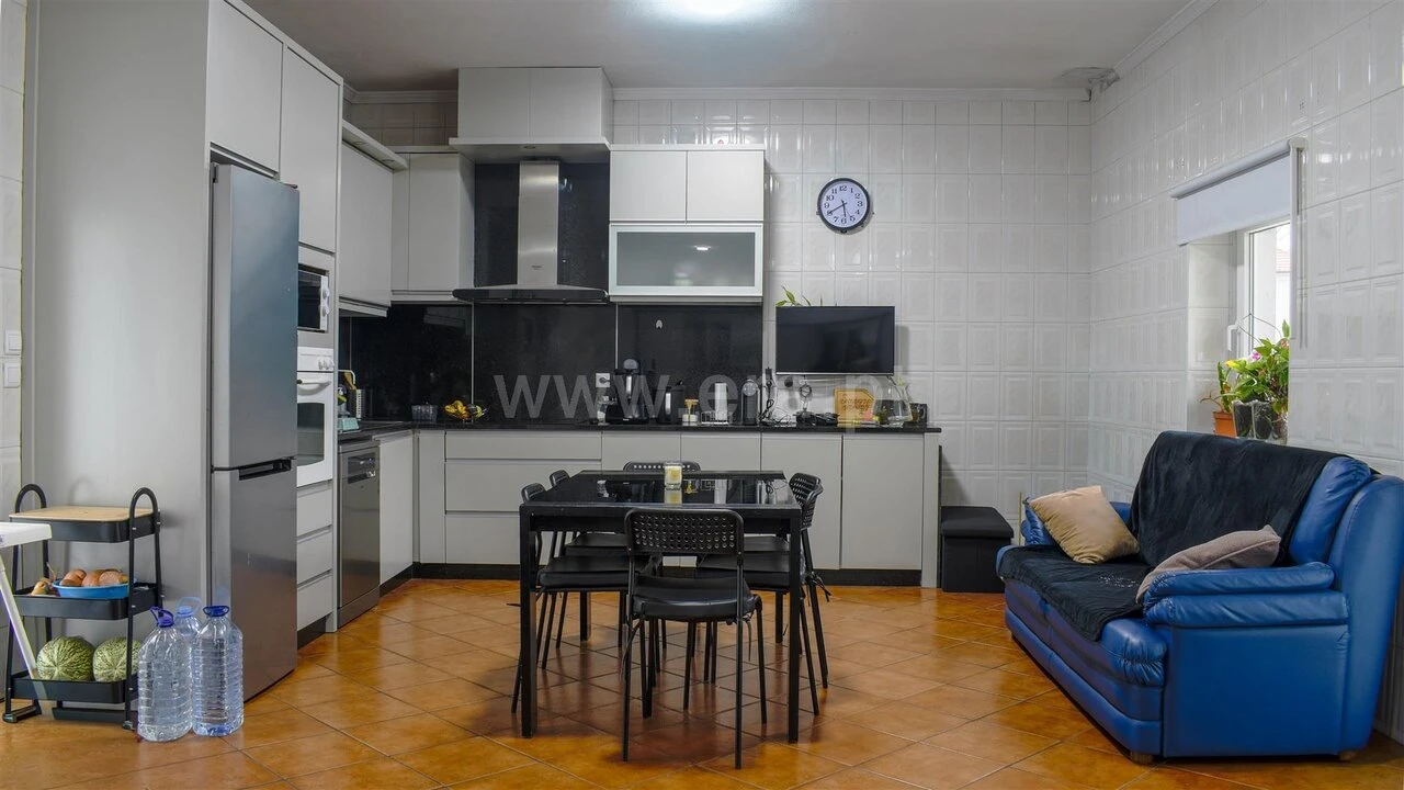 Moradia T4 para Venda em Marco Foto 2