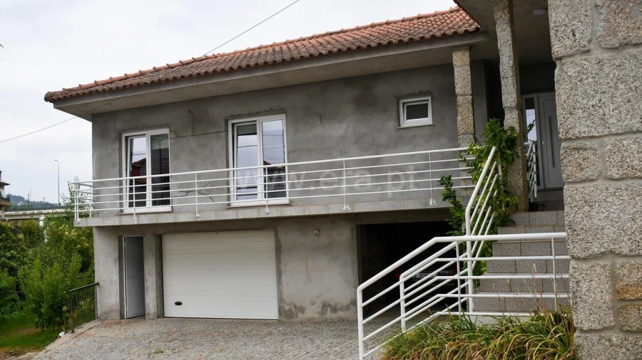 Moradia T4 para Venda em Marco