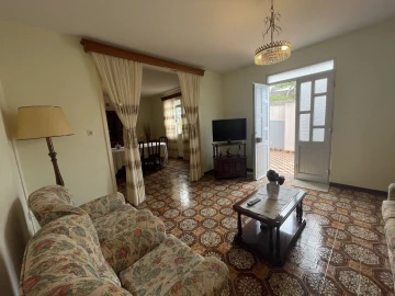 Moradia T4 para Venda em Calheta