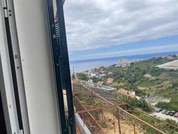 Moradia T4 para Venda em Calheta
