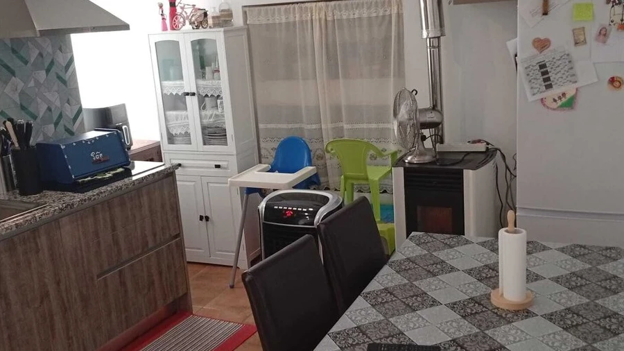 Moradia T1 para Venda em Cavadoude