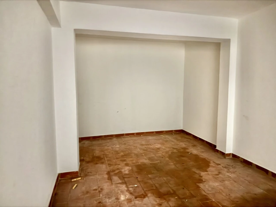 Garagem para Venda em Porches Foto 13